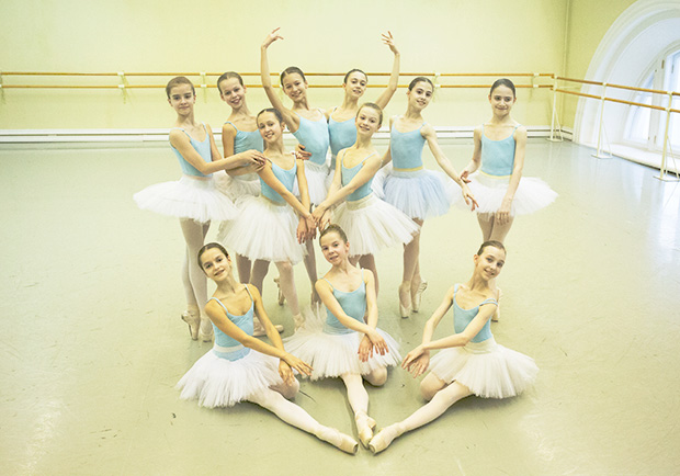 未来を担う若い世代の育成